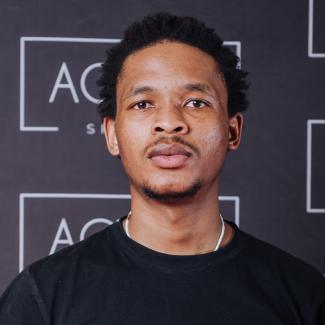 Profile picture for user Hlongwane Ross-Junior